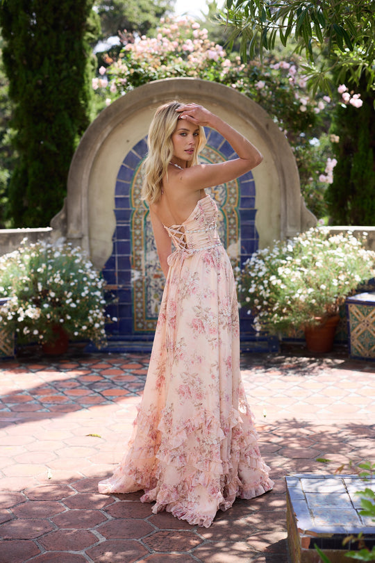 Lila™ | Dress In Peach Tapestry