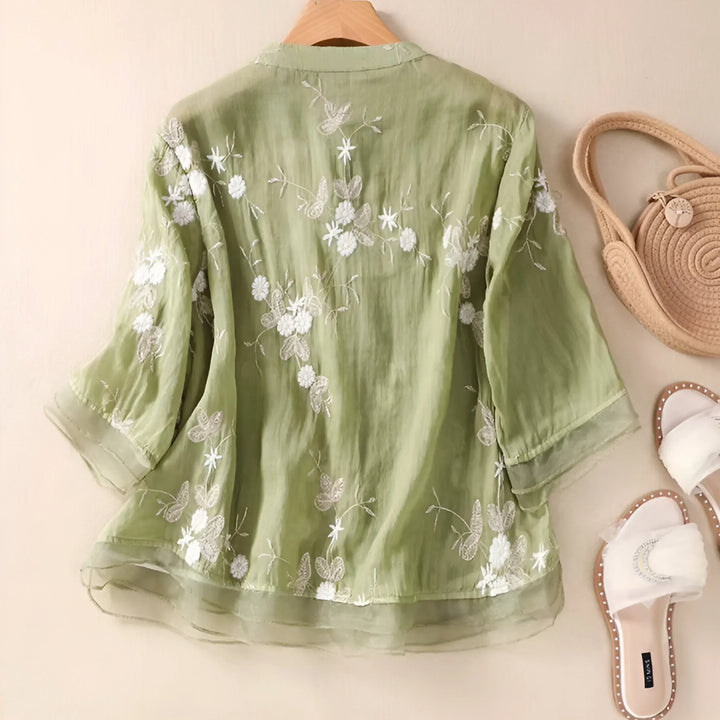 Emlily™ | Cotton Top With Embroidered Flowers
