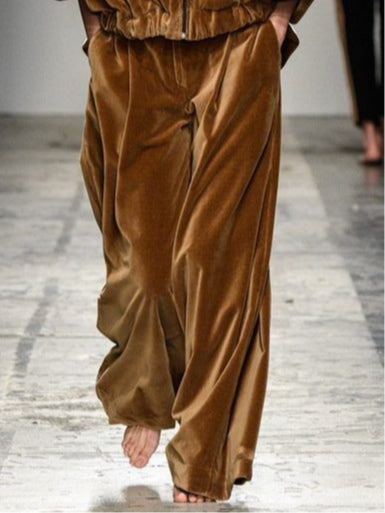 Mia™ | Zip-Up Hooded Sweatshirt And Trousers Set