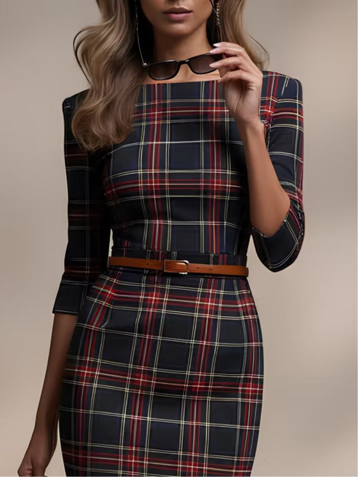 Lila™ | Plaid Three-Quarter Sleeve Midi Dress
