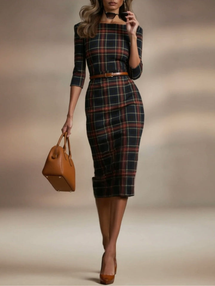 Lila™ | Plaid Three-Quarter Sleeve Midi Dress