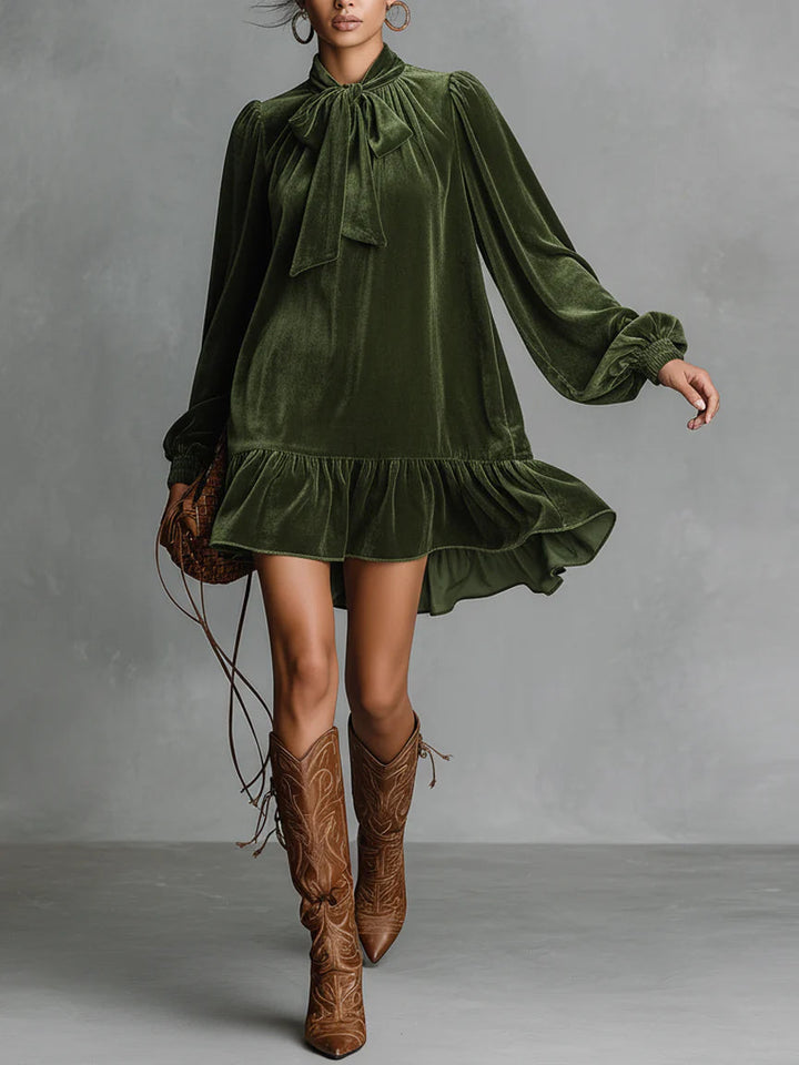 Mia™ | Loose-fitting Velvet Mini Dress