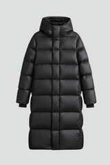 Women’s Quilted Jacket with Adjustable Hood and Zip