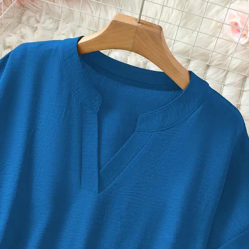 Jessica™ | Airy V-Neck Blouse